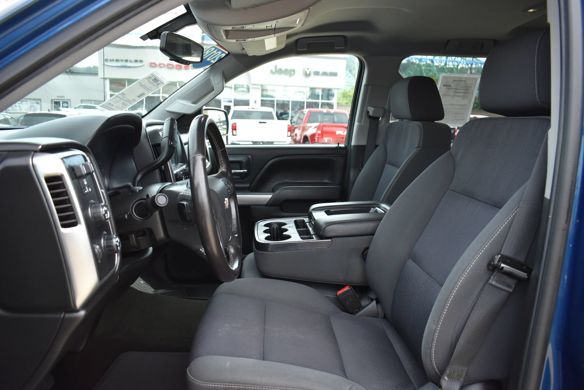 Used 2018 Chevrolet Silverado 1500 LT w/ All Star Edition AWD/4WD image 16