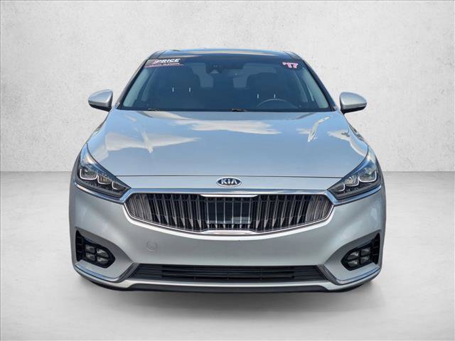 Used 2017 Kia Cadenza Technology image 2