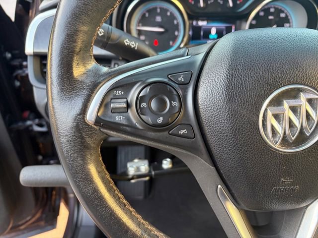 Used 2017 Buick Envision Essence FWD image 6