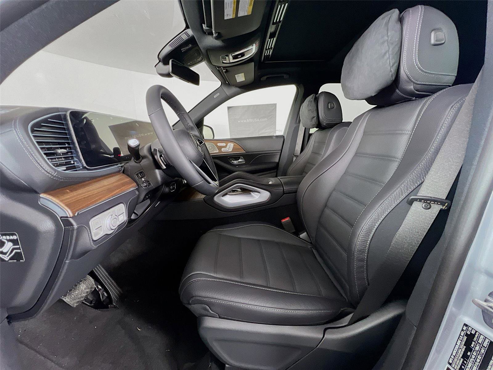 New 2026 Mercedes-Benz GLE 580 4MATIC image 21