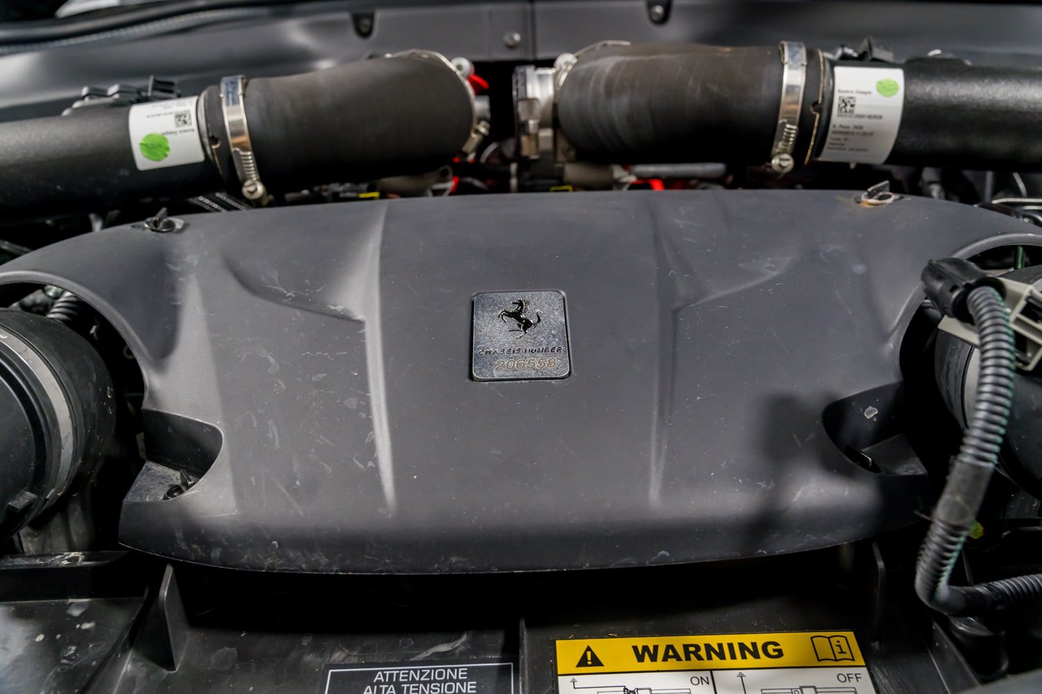 Used 2015 Ferrari California T RWD image 51