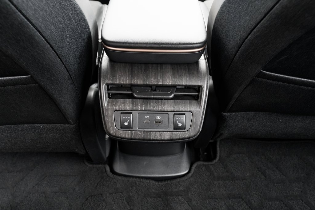 Certified 2024 Nissan Ariya AWD image 13