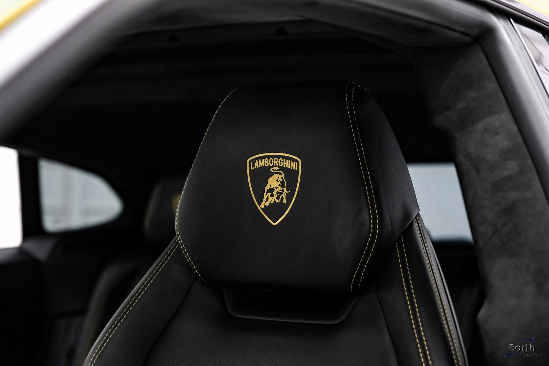 Used 2021 Lamborghini Urus image 45