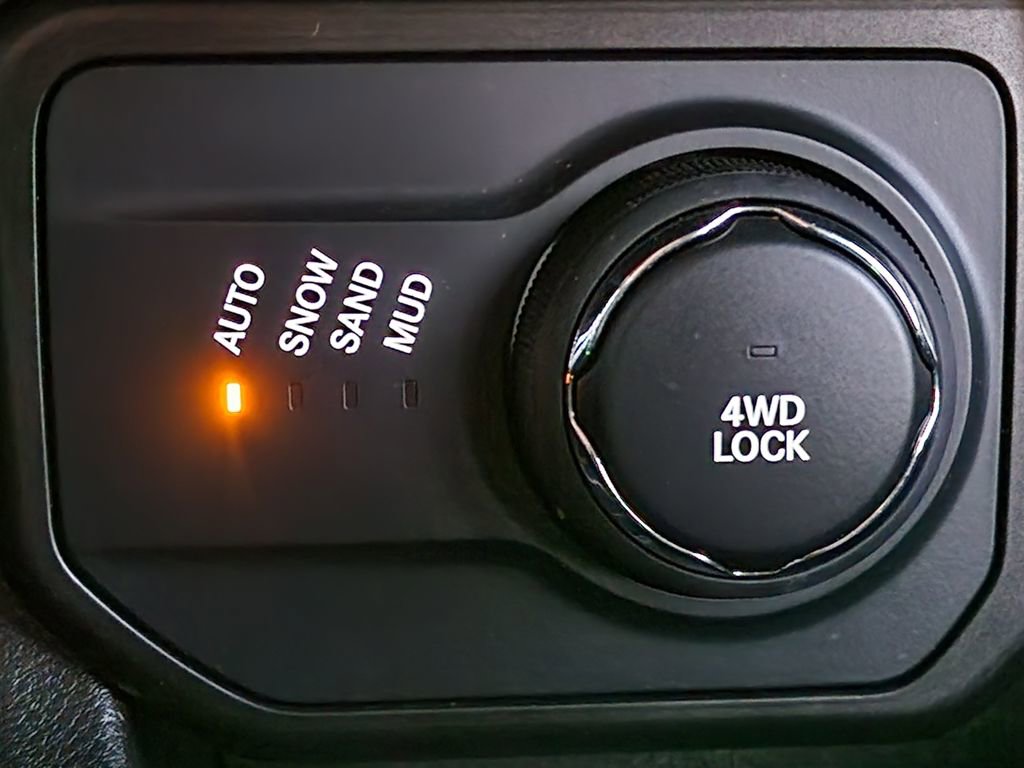 Used 2021 Jeep Renegade Sport image 33