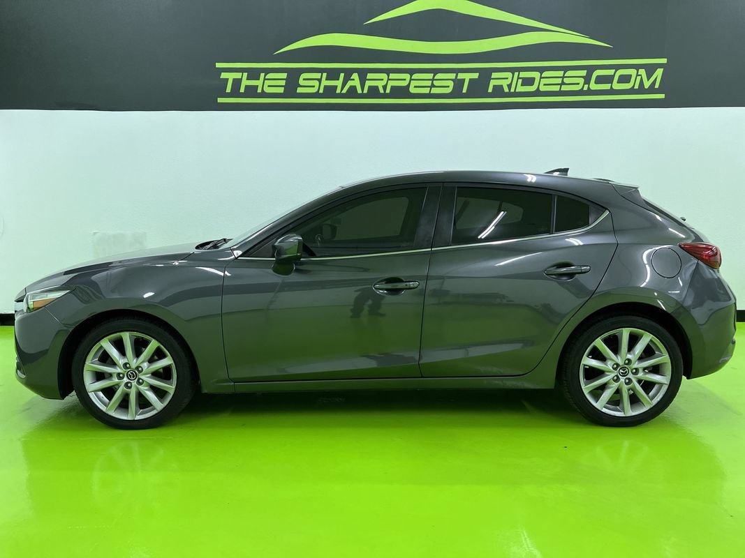 Used 2017 MAZDA MAZDA3 Grand Touring FWD image 6