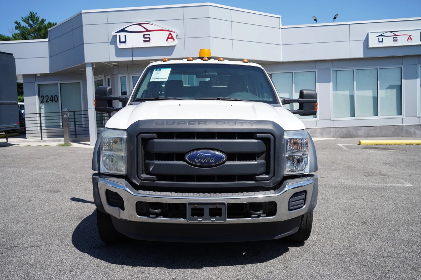 Used 2013 Ford F550 4x4 Crew Cab Super Duty w/ Payload Upgrade Pkg image 9