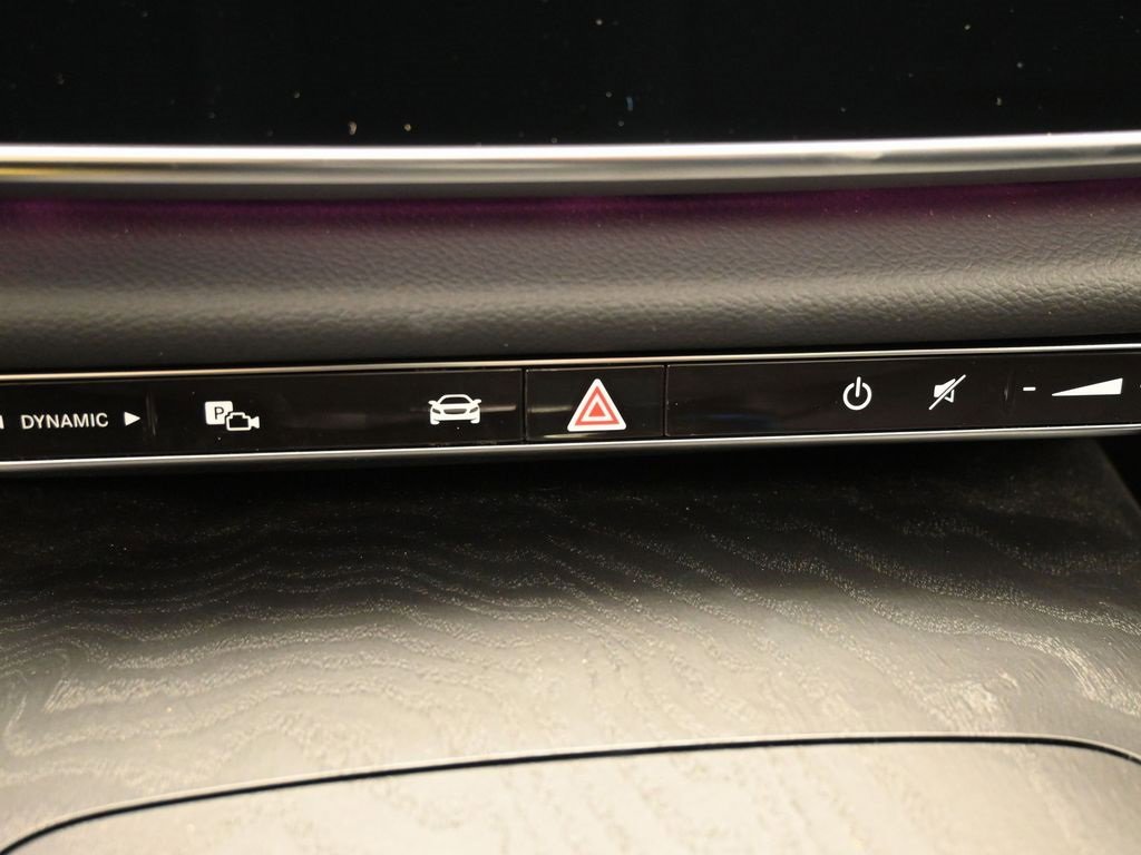 Used 2024 Mercedes-Benz E 350 4MATIC Sedan image 36