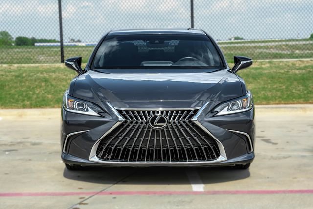 Used 2023 Lexus ES 350 w/ Premium Package FWD image 5