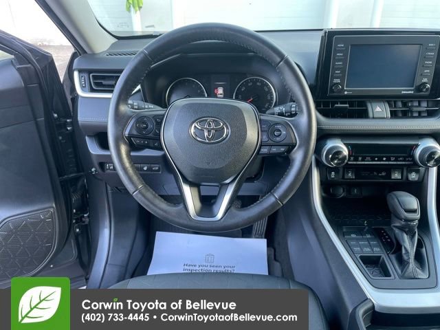 Used 2021 Toyota RAV4 XLE w/ Convenience Package image 21