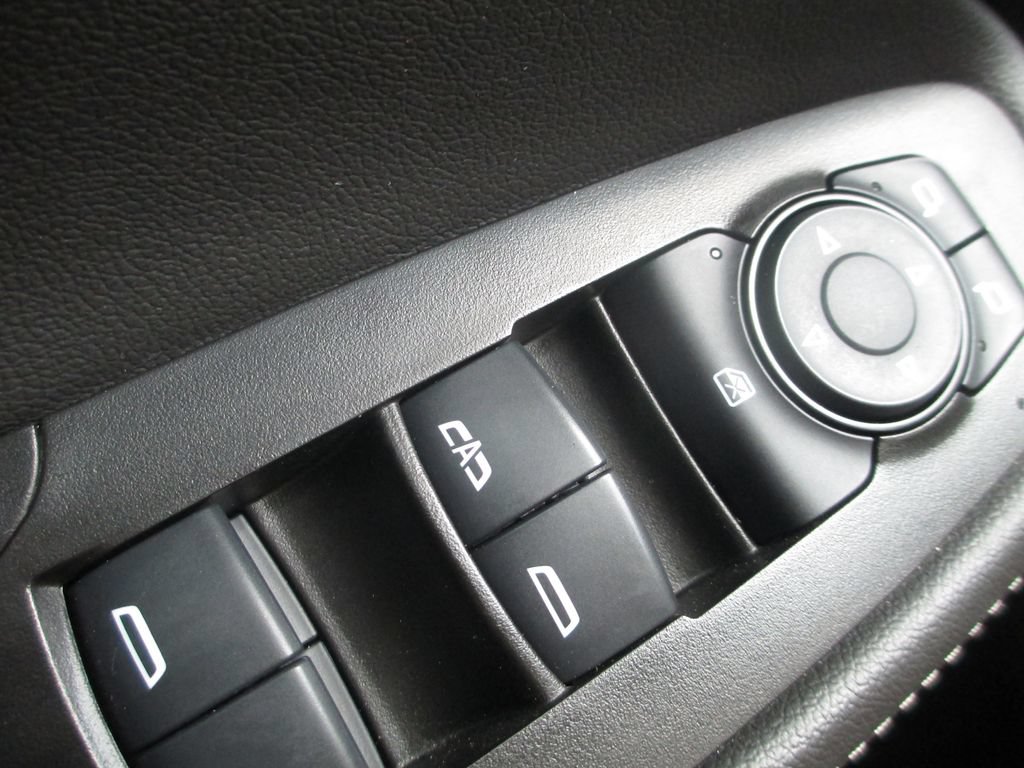 Certified 2023 Buick Encore GX Preferred w/ Cold Weather Comfort Package AWD/4WD image 26