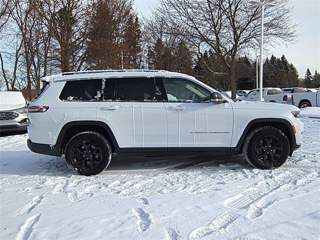Used 2021 Jeep Grand Cherokee L Limited image 2