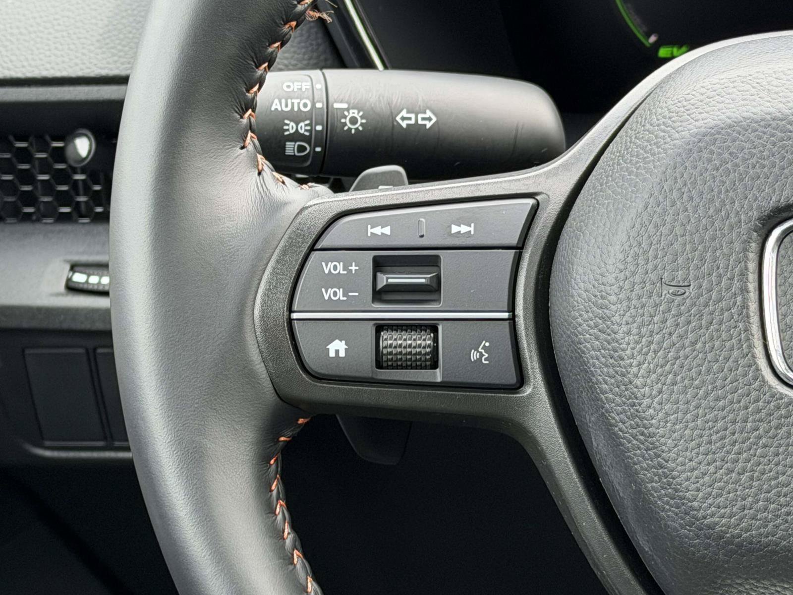 Used 2026 Honda CR-V Sport image 19