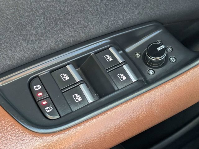 Used 2022 Audi Q8 Premium Plus AWD/4WD image 18