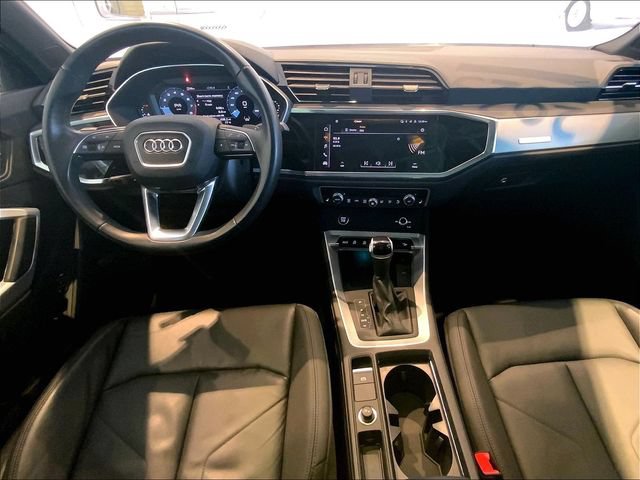 Used 2023 Audi Q3 2.0T Premium Plus w/ Premium Plus Package AWD/4WD image 12