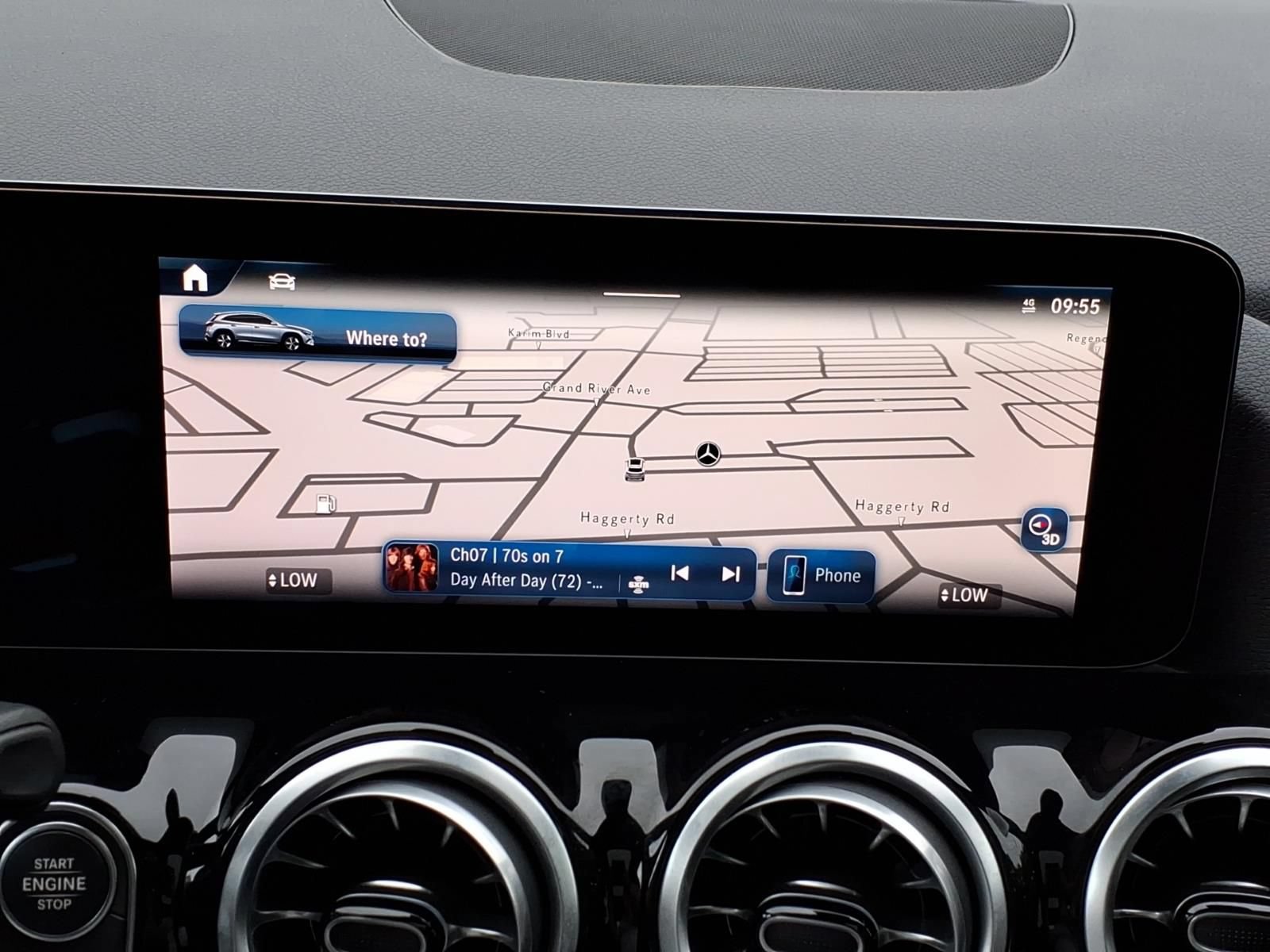 Used 2025 Mercedes-Benz GLA 250 4MATIC image 18