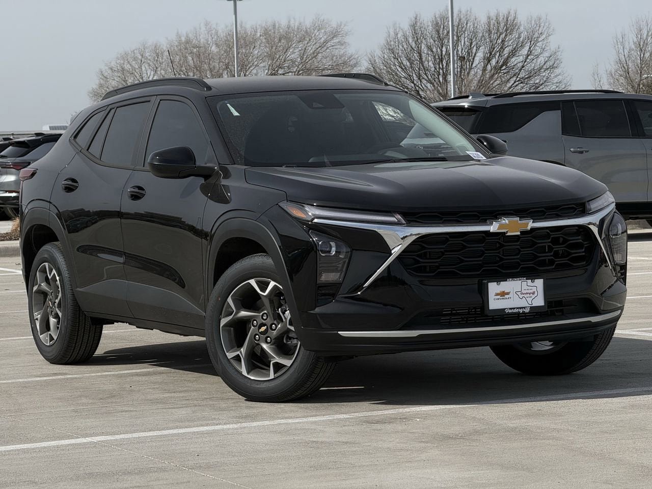 New 2026 Chevrolet Trax LT w/ Driver Confidence Package image 2