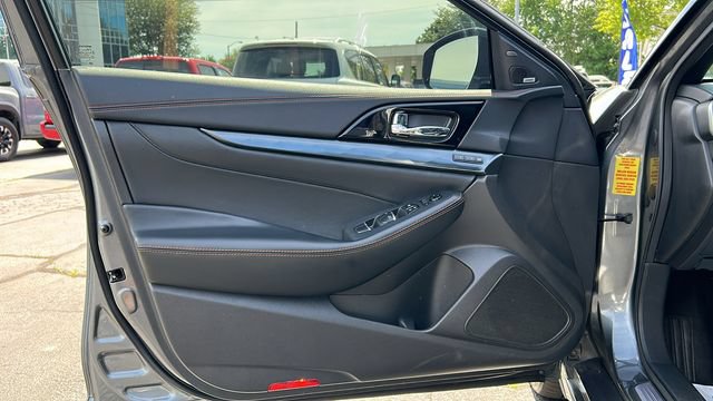 Certified 2023 Nissan Maxima SR w/ Sport Mat Group FWD image 9