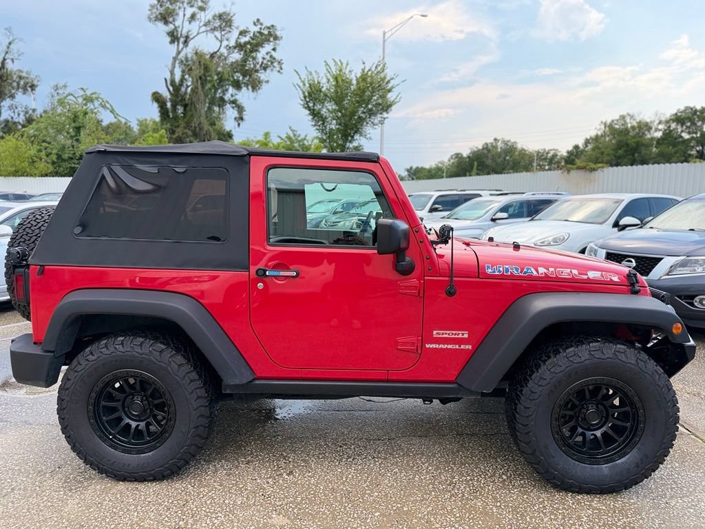 Used 2017 Jeep Wrangler Sport w/ Quick Order Package 24S AWD/4WD image 6