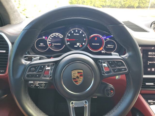 Used 2021 Porsche Cayenne Turbo image 21