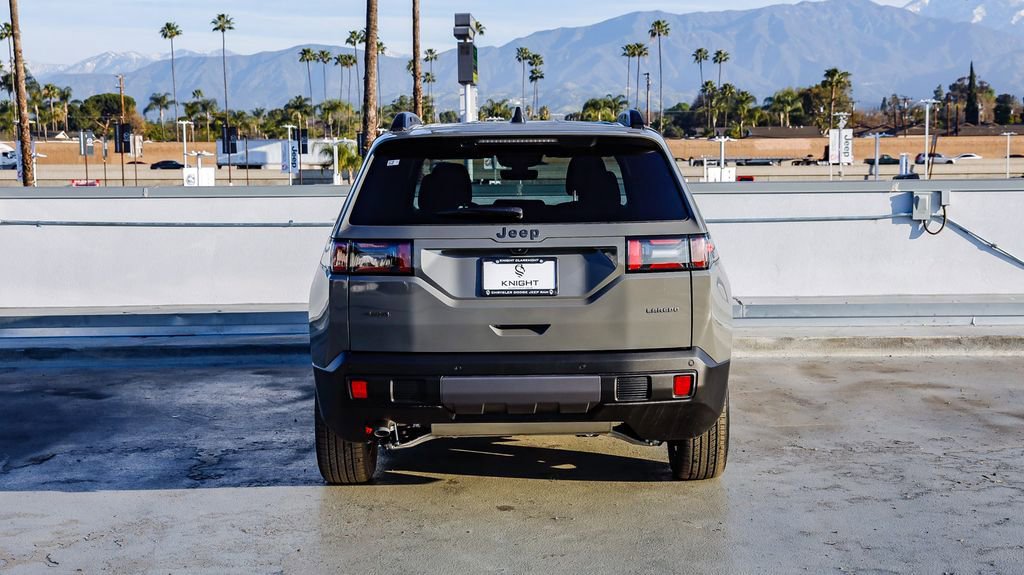 New 2026 Jeep Cherokee Laredo image 8