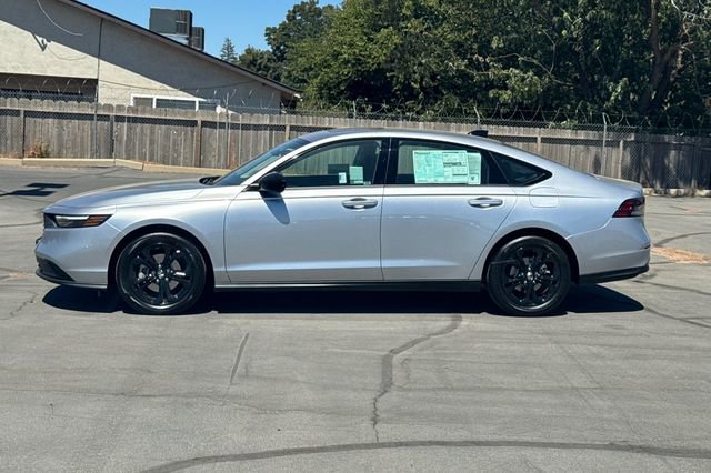 New 2025 Honda Accord SE image 7