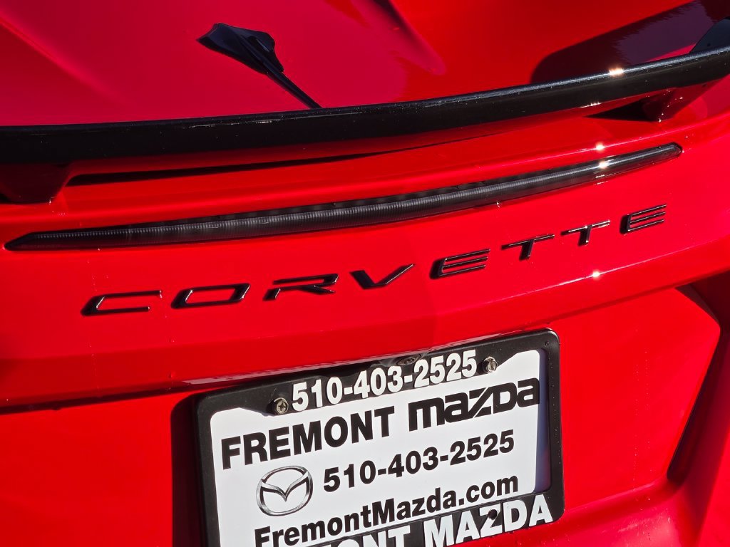 Used 2021 Chevrolet Corvette Stingray Preferred Conv w/ Z51 Performance Package RWD image 11