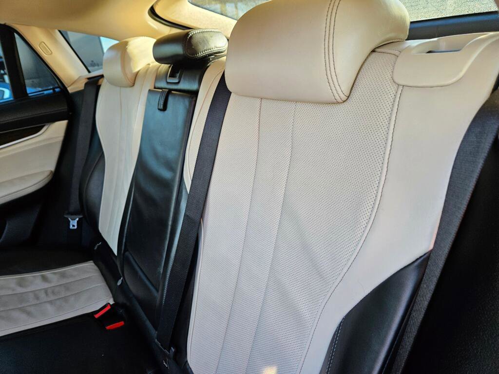 Used 2015 BMW X6 xDrive35i image 14