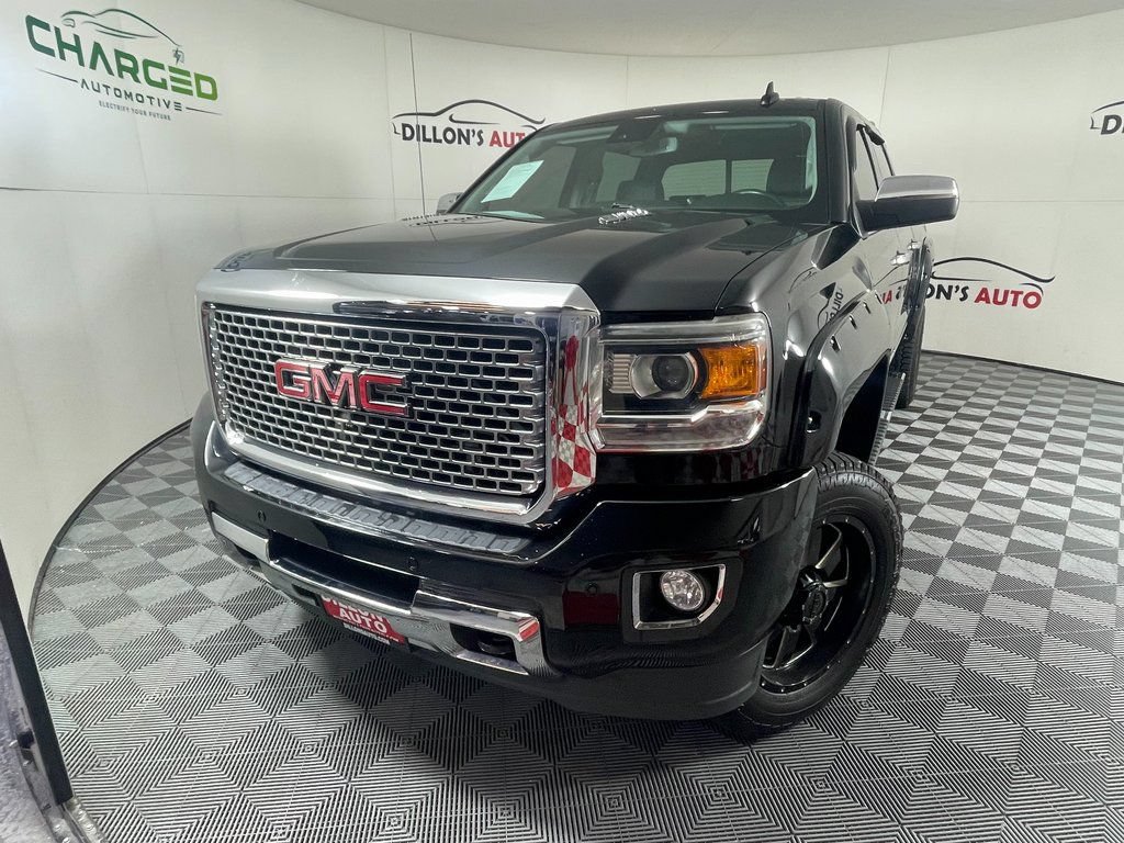 Used 2016 GMC Sierra 2500 Denali w/ Duramax Plus Package AWD/4WD image 1