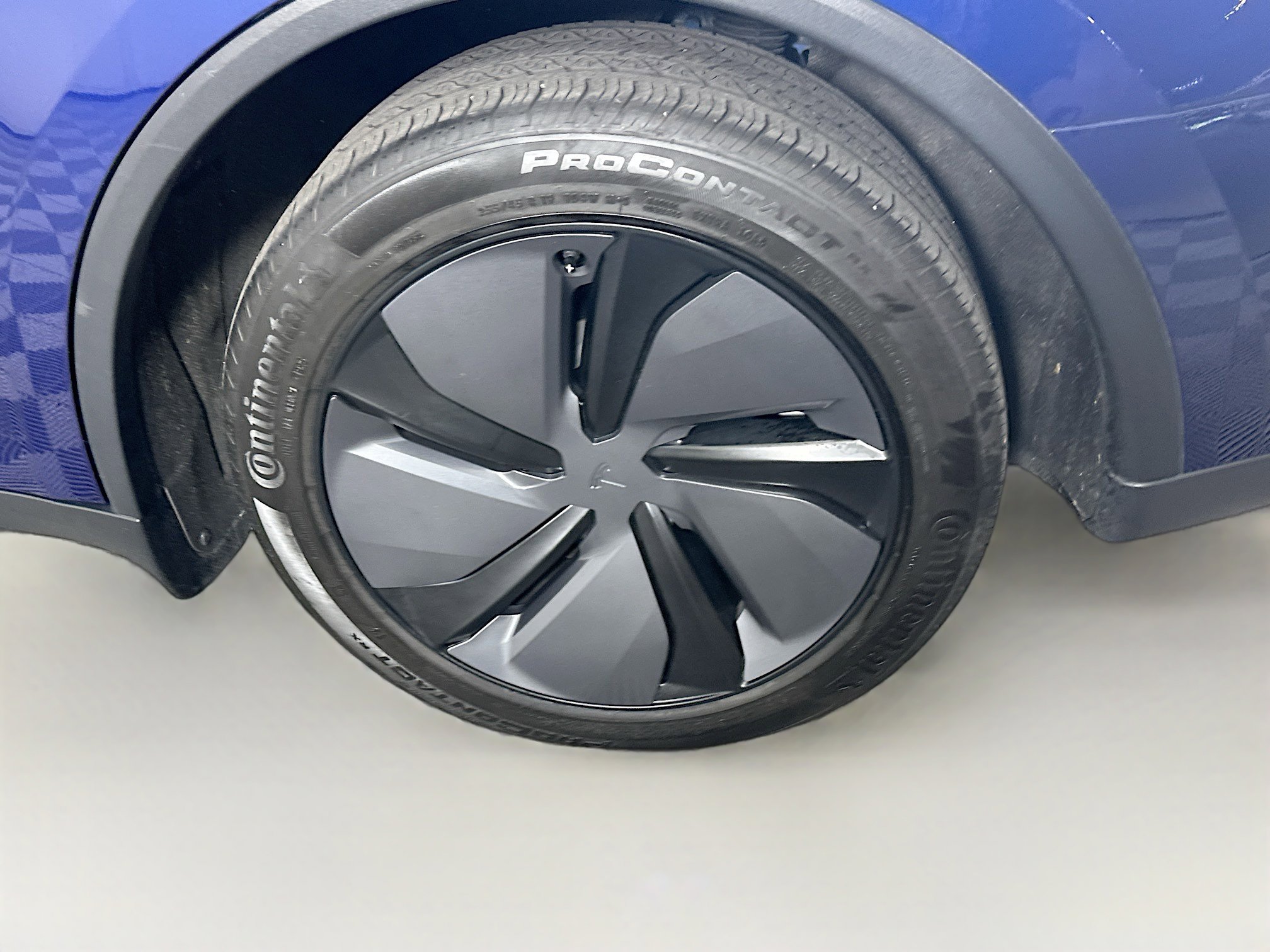 Used 2026 Tesla Model Y Long Range image 11