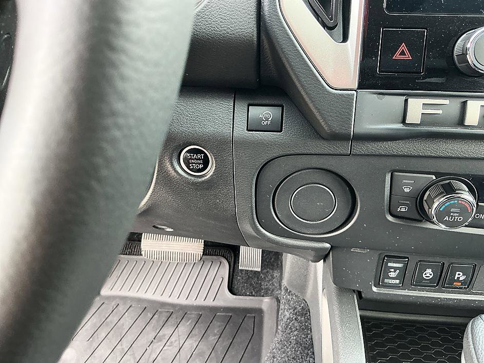 Certified 2025 Nissan Frontier SV w/ SV Convenience Package image 16