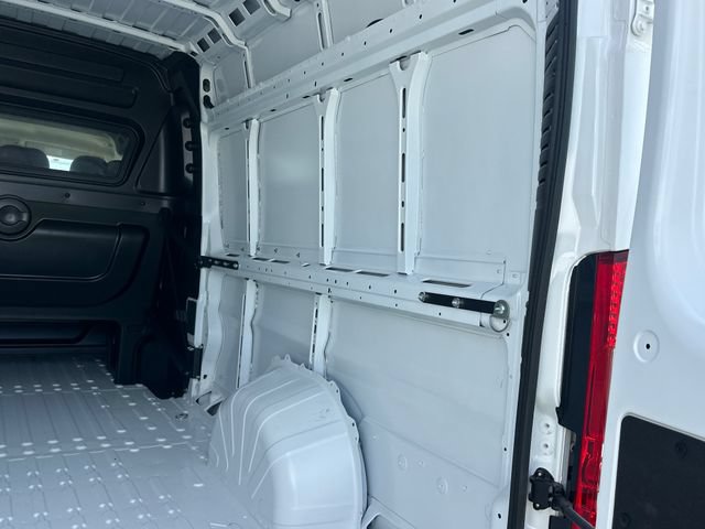 New 2026 RAM ProMaster 3500 w/ Crew Van Package FWD image 11