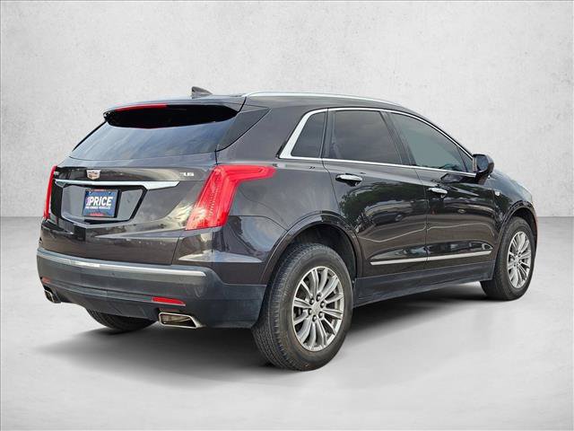 Used 2017 Cadillac XT5 Luxury w/ LPO, Wheel Lock Package FWD image 5