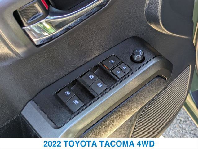 Used 2022 Toyota Tacoma TRD Sport w/ Technology Package image 13