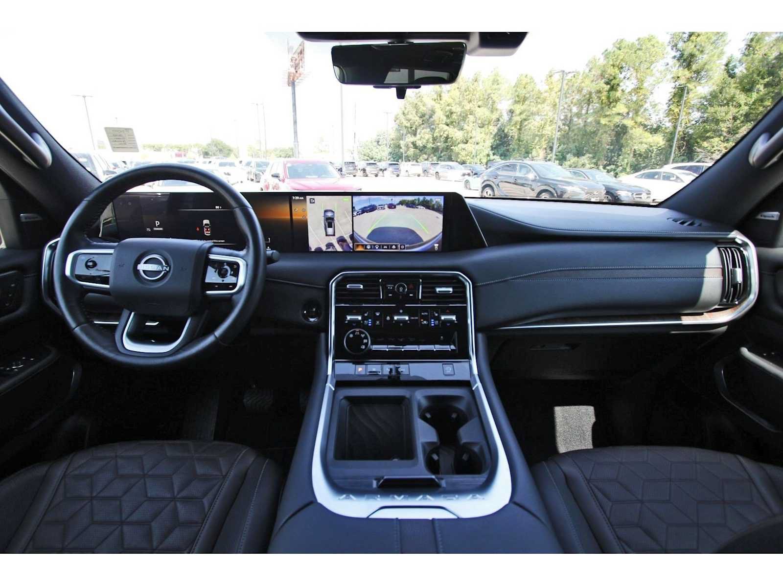 Used 2025 Nissan Armada Platinum RWD image 7
