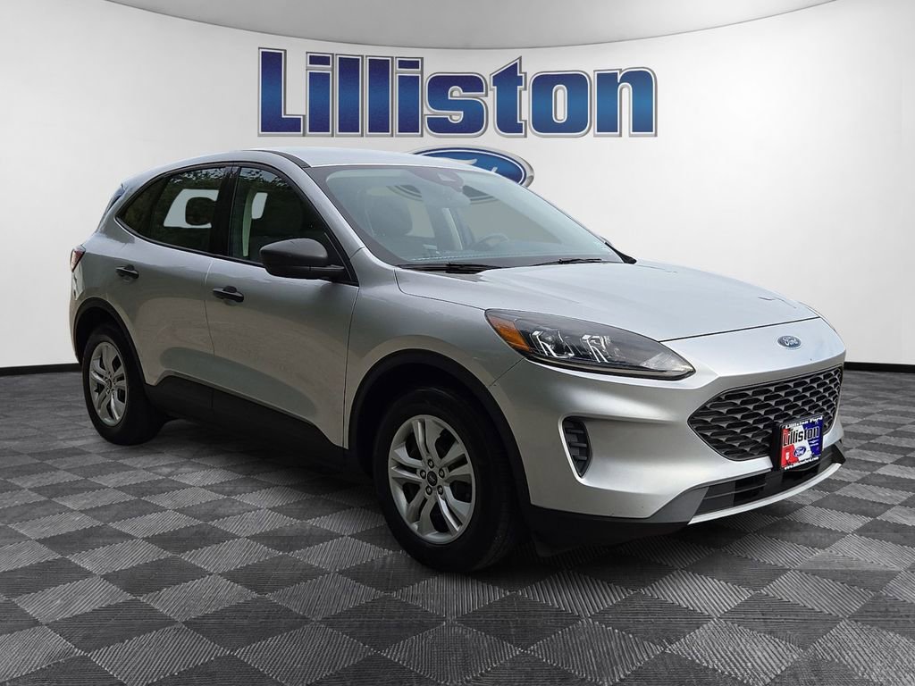 Used 2020 Ford Escape S image 3