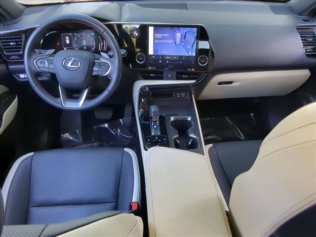 Used 2024 Lexus NX 250 FWD image 17