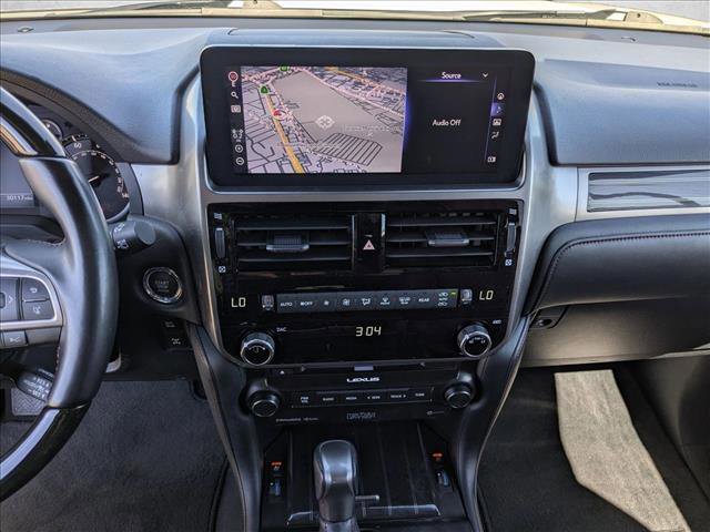 Used 2022 Lexus GX 460 Premium w/ Accessory Package AWD/4WD image 13
