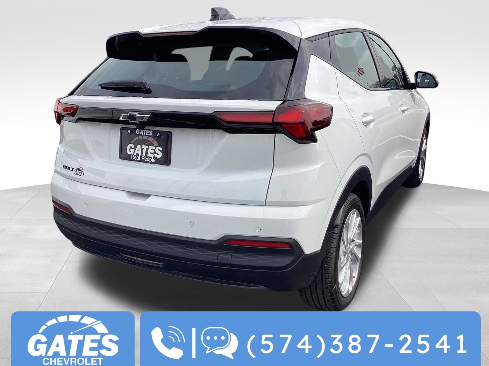 New 2027 Chevrolet Bolt LT w/ Comfort Package FWD image 8
