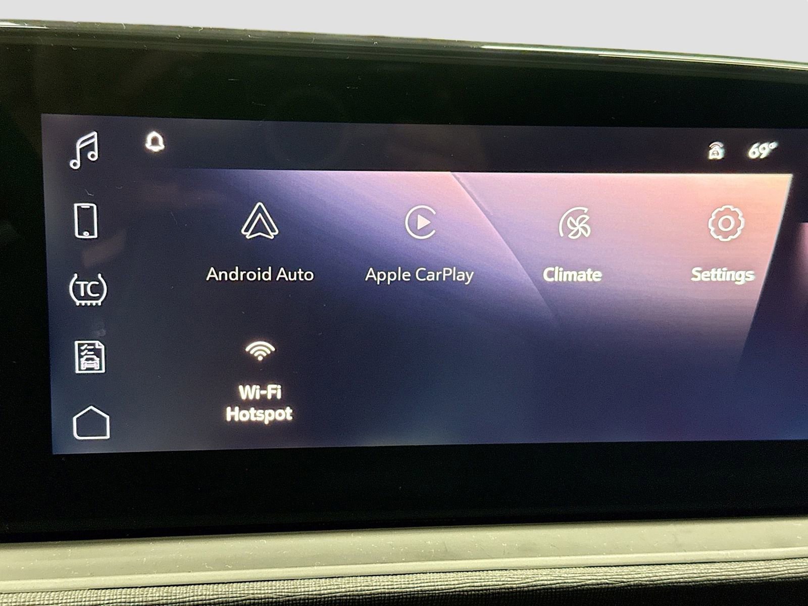 Certified 2024 Buick Envista Sport Touring image 16