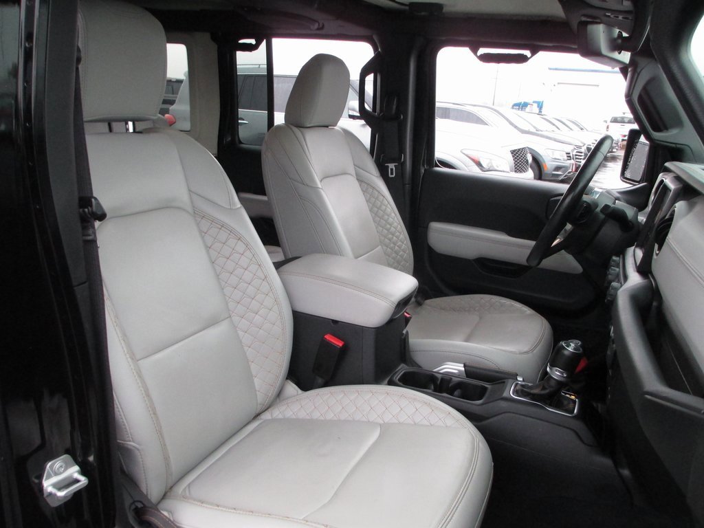 Used 2021 Jeep Wrangler Unlimited Sahara image 19