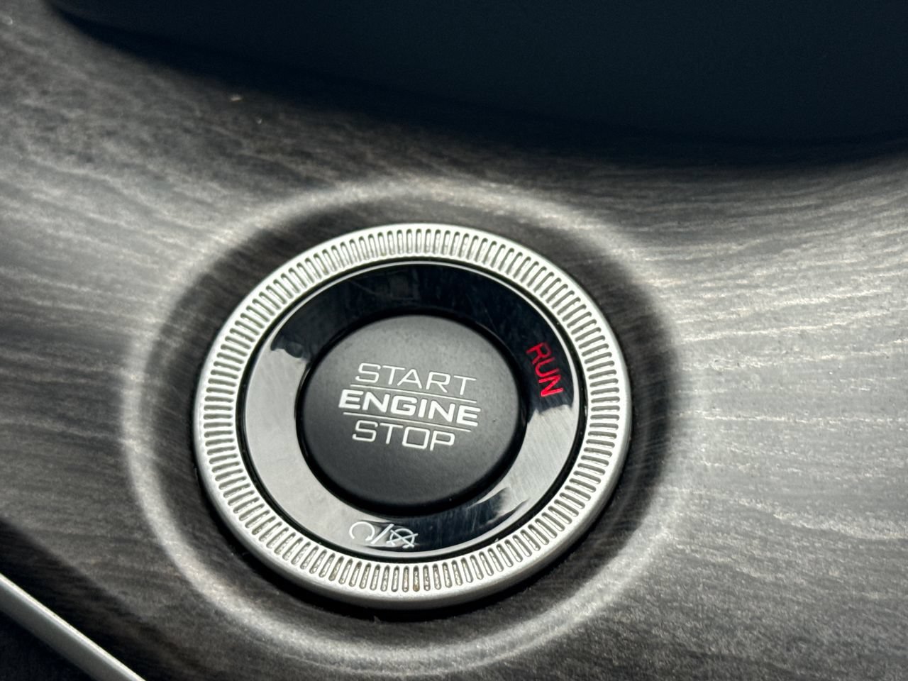 Used 2023 Jeep Grand Cherokee Limited AWD/4WD image 30