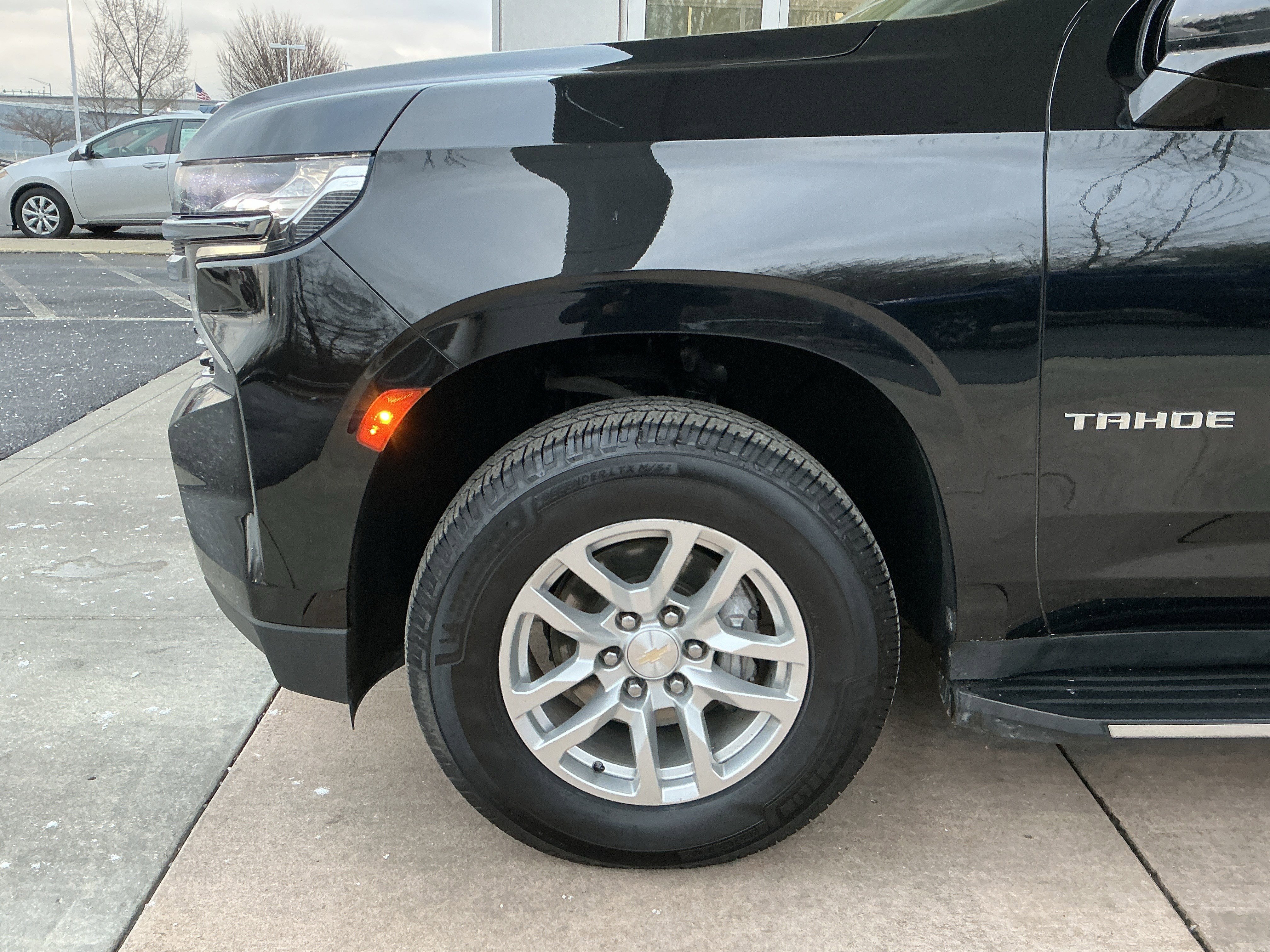 Used 2021 Chevrolet Tahoe LT image 25