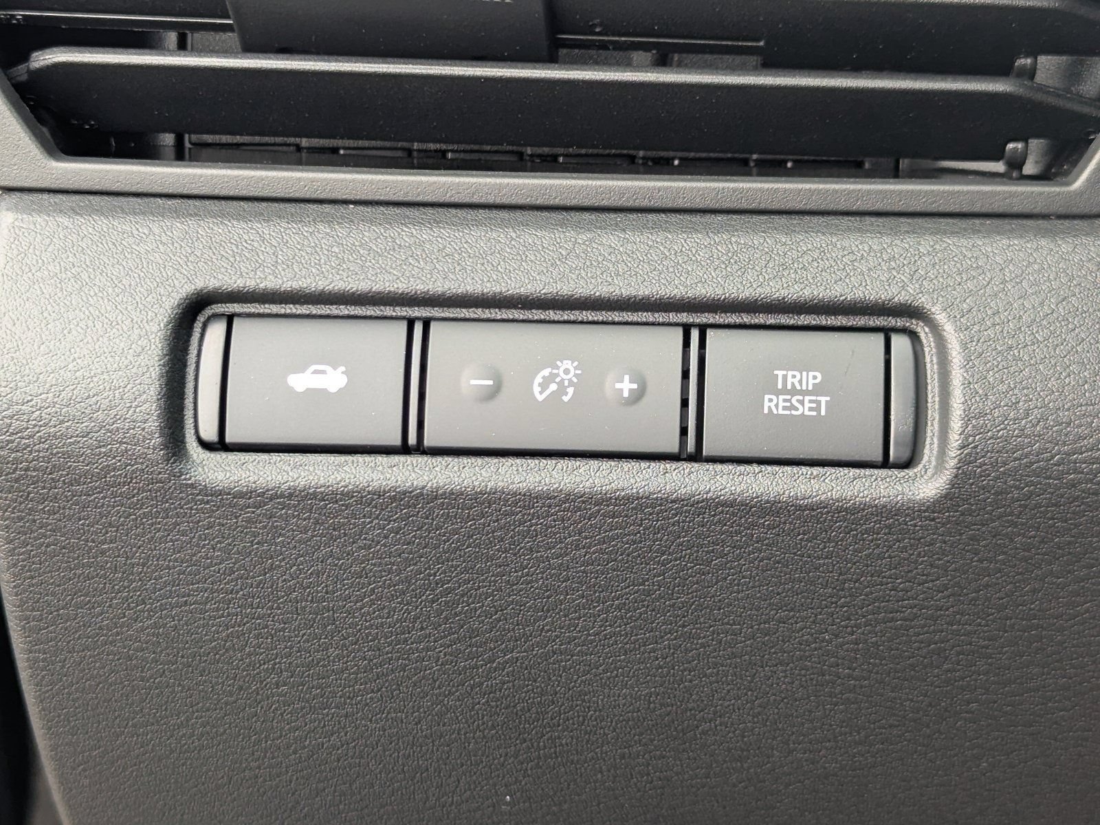 New 2026 Nissan Altima 2.5 SV AWD/4WD image 23