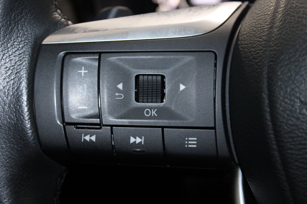 Used 2023 INFINITI QX60 Luxe w/ Vision Package FWD image 22