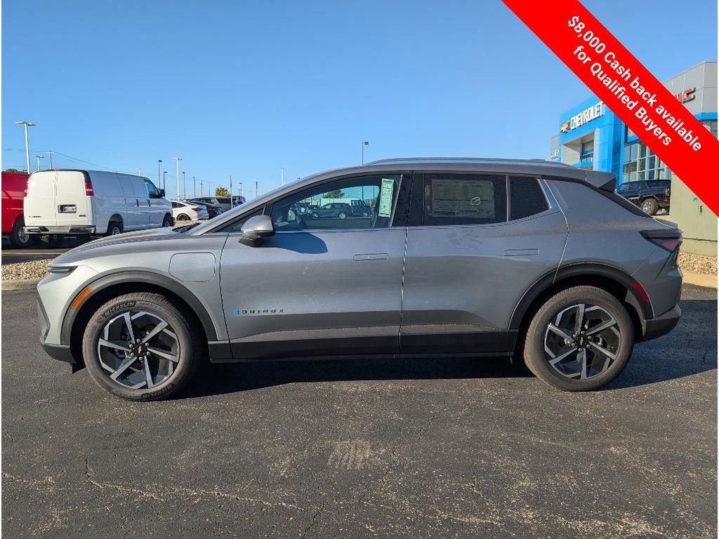 New 2026 Chevrolet Equinox EV LT image 4