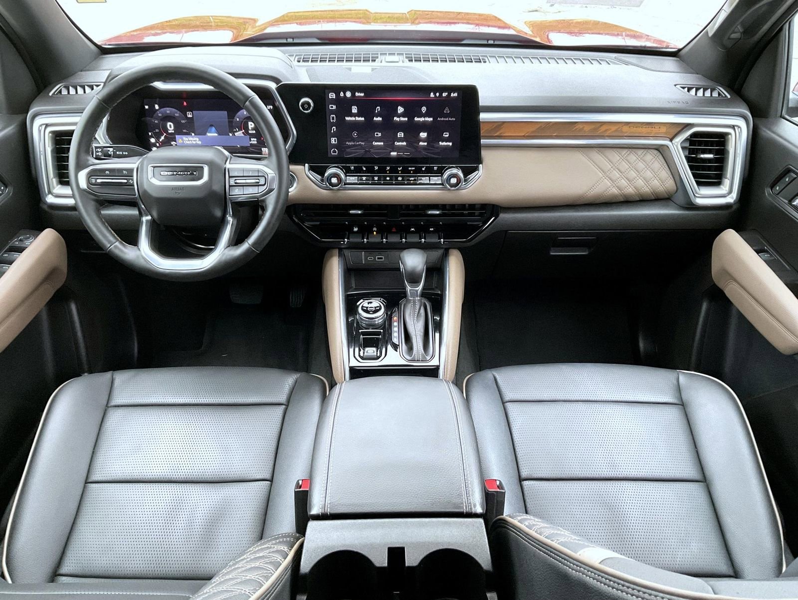 Certified 2024 GMC Canyon Denali image 12