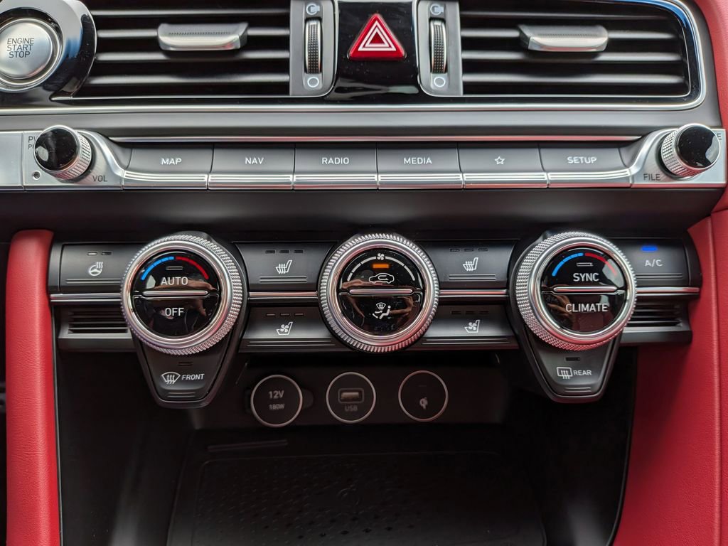 Used 2023 Genesis G70 3.3T w/ Sport Prestige Package image 23