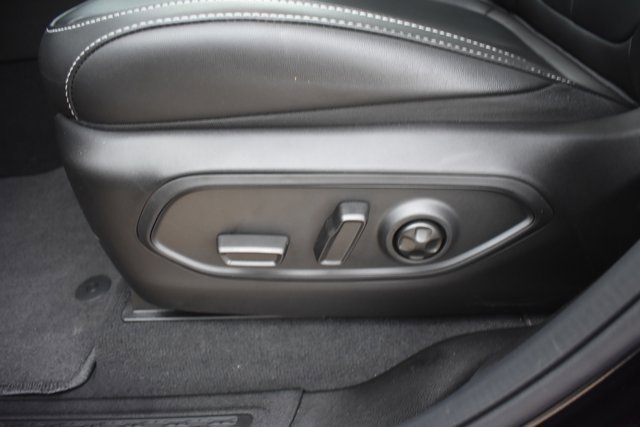 New 2026 Jeep Grand Cherokee Limited w/ Limited Altitude Package image 13