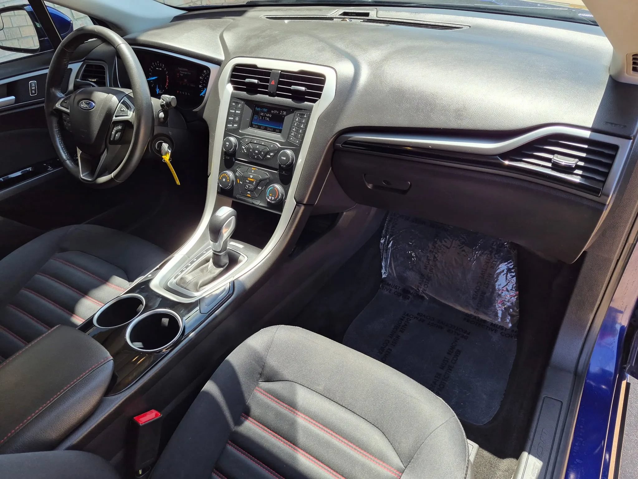 Used 2013 Ford Fusion SE FWD image 15