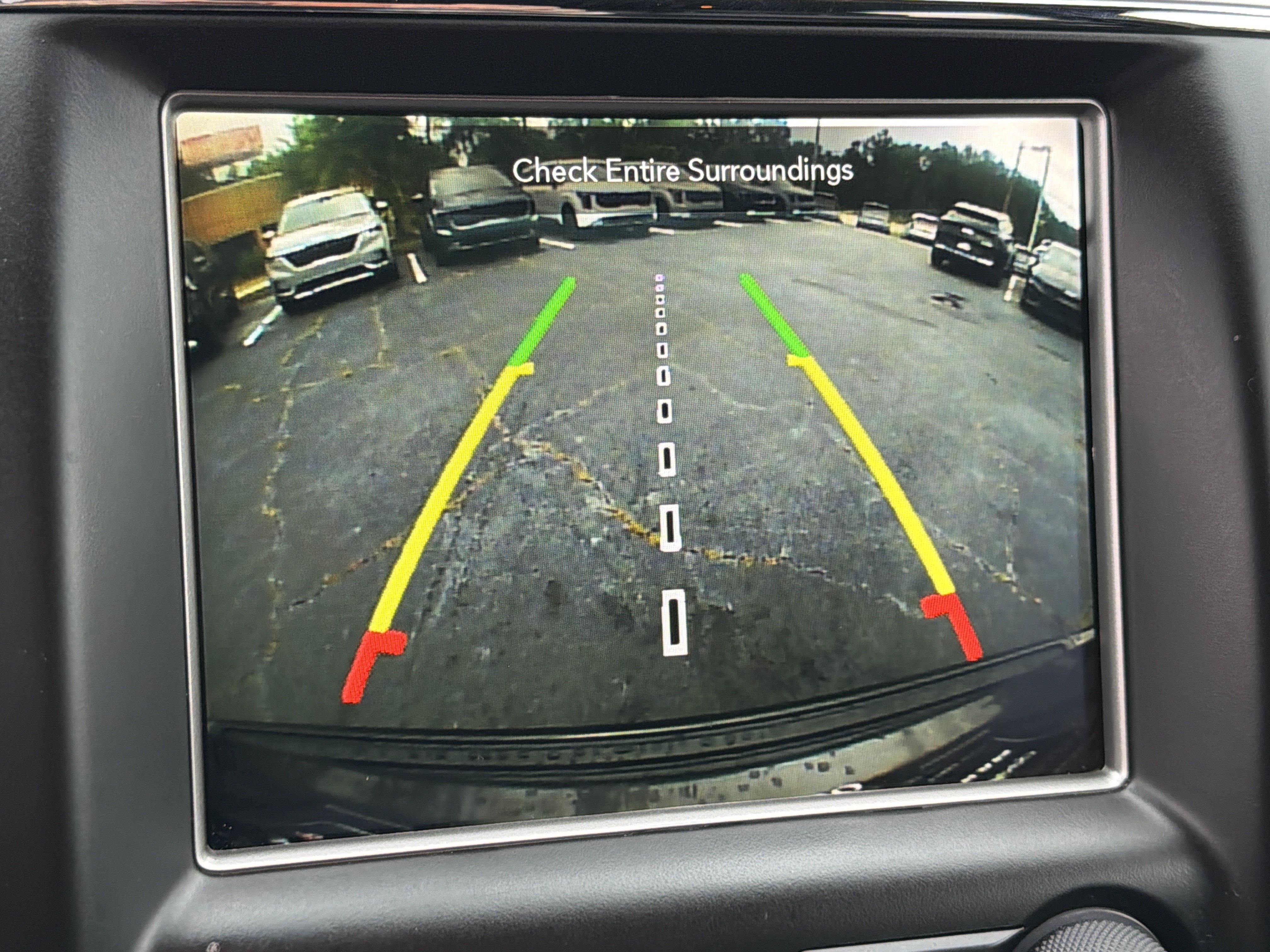 Used 2018 Jeep Grand Cherokee Altitude AWD/4WD image 29
